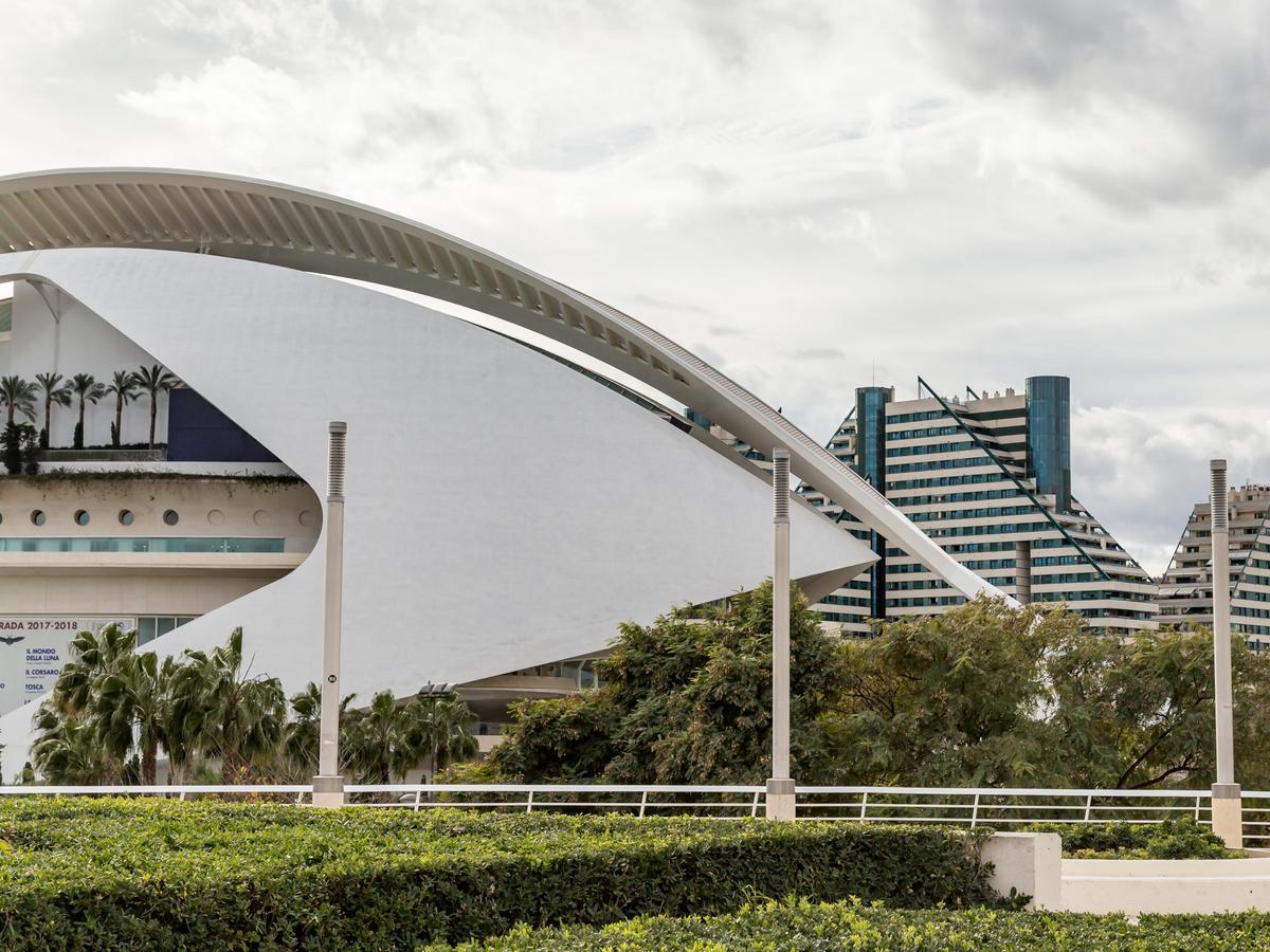 Travel Habitat - Ciudad De Las Ciencias فالنسيا المظهر الخارجي الصورة